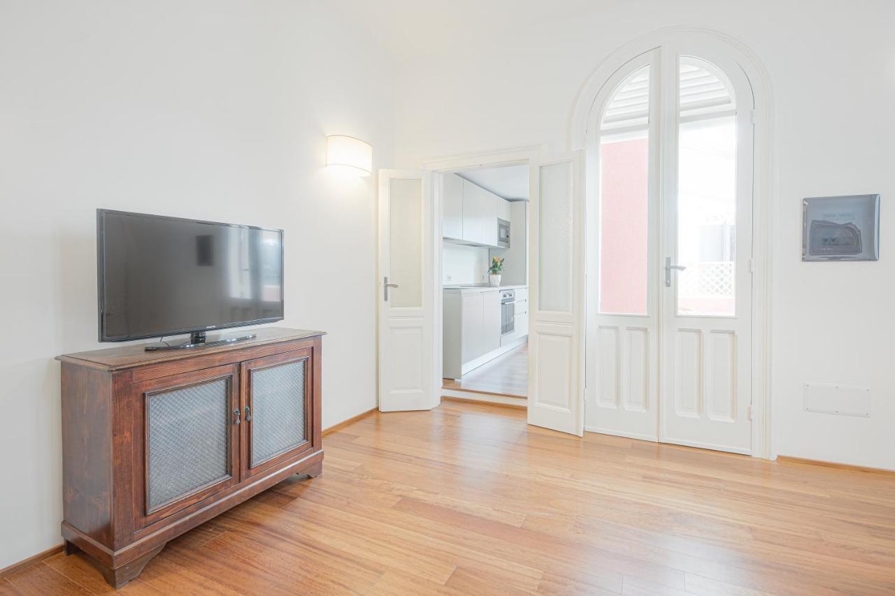 Right House Splendid Harbour View Apartment Cagliari Exterior photo